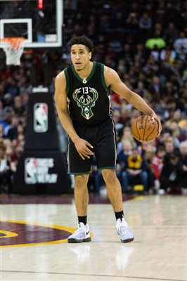 Malcolm Brogdon Poster 3378301