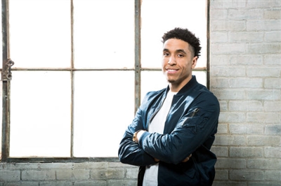 Malcolm Brogdon Poster 3378313