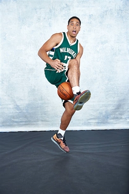 Malcolm Brogdon Poster 3378355