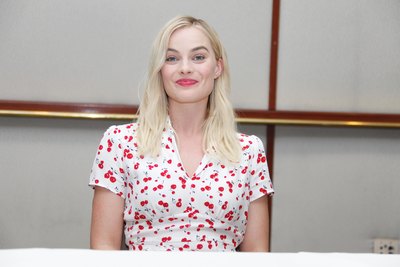 Margot Robbie Poster 2613351