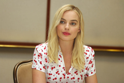 Margot Robbie Poster 2613365