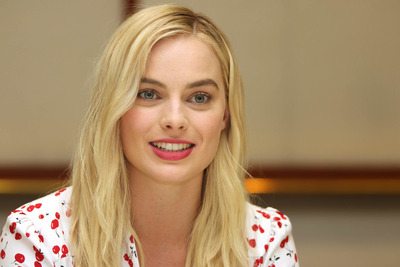 Margot Robbie Poster 2613372