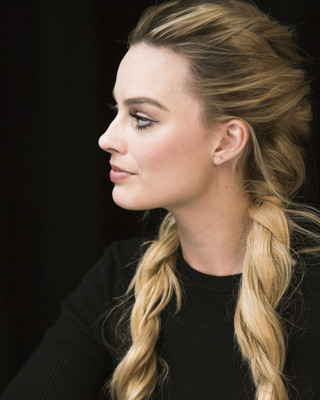 Margot Robbie Poster 2613399