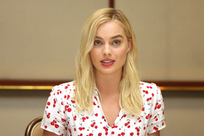 Margot Robbie Poster 2613403