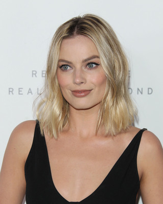 Margot Robbie Poster 2817055