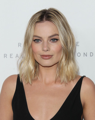 Margot Robbie Poster 2817060