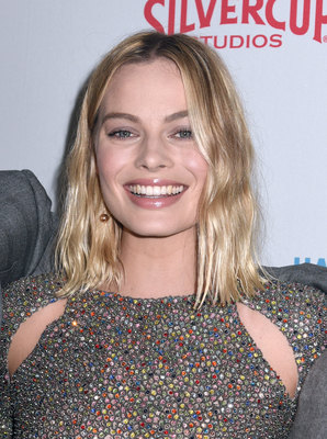 Margot Robbie Poster 2817086