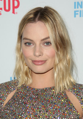 Margot Robbie Poster 2817093