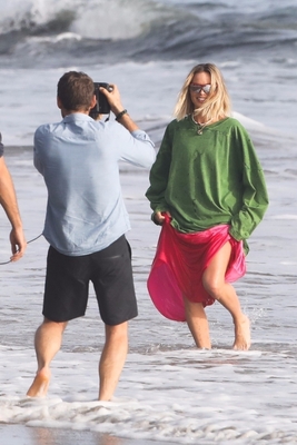 Margot Robbie Poster 2886243