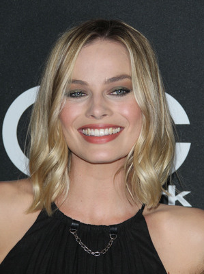 Margot Robbie Poster 2886249