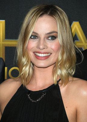 Margot Robbie Poster 2886253