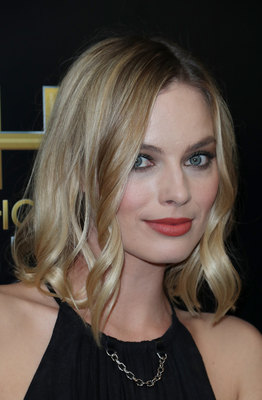 Margot Robbie Poster 2886293