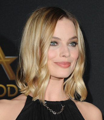 Margot Robbie Poster 2886309