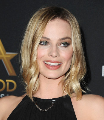 Margot Robbie Poster 2886387