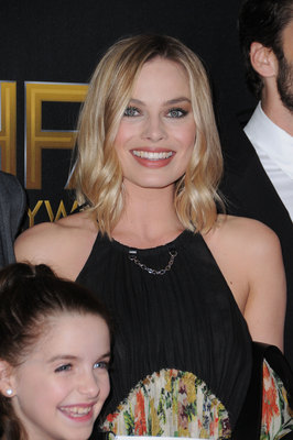 Margot Robbie Poster 2886411