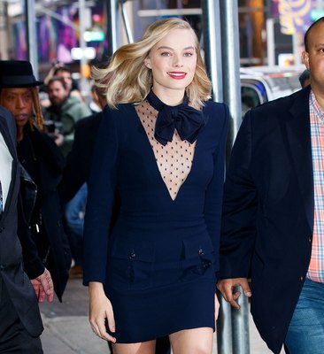 Margot Robbie Poster 2925838