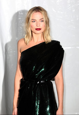 Margot Robbie Poster 2925882