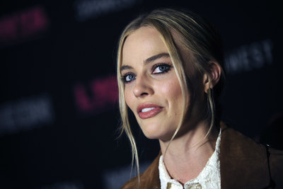 Margot Robbie Poster 2925888