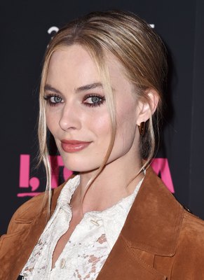 Margot Robbie Poster 2926021