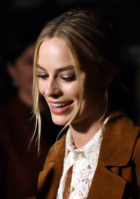 Margot Robbie Poster 2926354