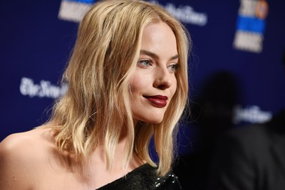 Margot Robbie Poster 2926385