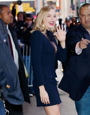 Margot Robbie Poster 2926392