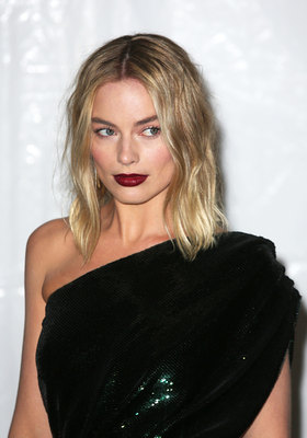 Margot Robbie Poster 2926425