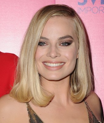 Margot Robbie Poster 2956735