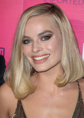 Margot Robbie Poster 2956739