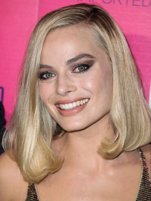 Margot Robbie Poster 2956760