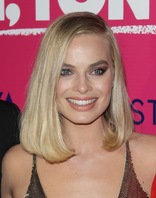 Margot Robbie Poster 2956941