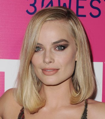 Margot Robbie Poster 2957024
