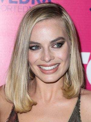 Margot Robbie Poster 2957080