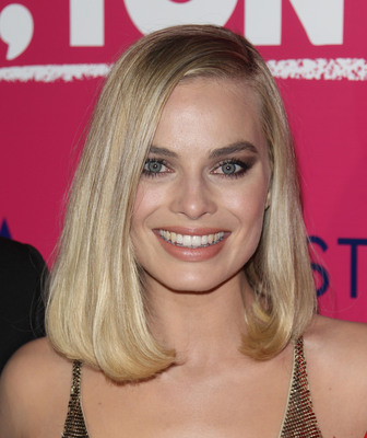 Margot Robbie Poster 2957264