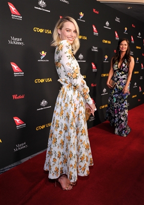 Margot Robbie Poster 3039159