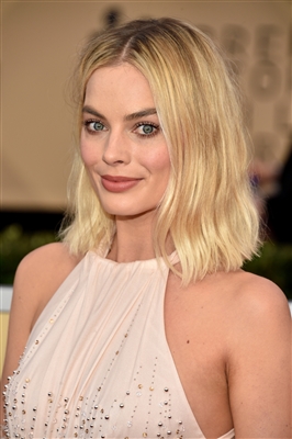 Margot Robbie Poster 3039286