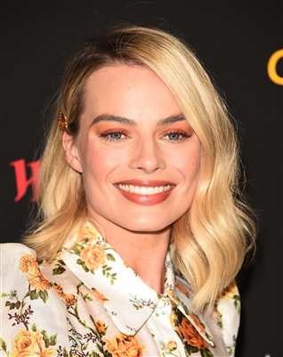 Margot Robbie Poster 3039404