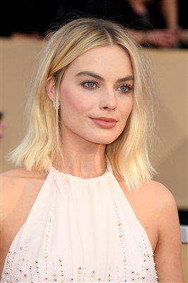 Margot Robbie Poster 3039450