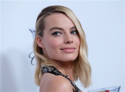 Margot Robbie Poster 3039518
