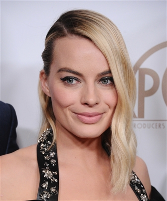 Margot Robbie Poster 3039549