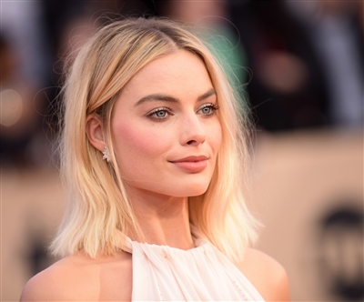 Margot Robbie Poster 3039561