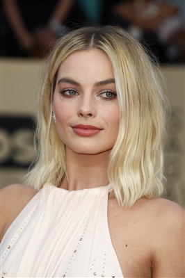 Margot Robbie Poster 3039582