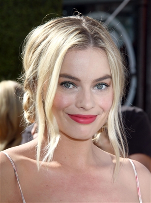 Margot Robbie Poster 3039597