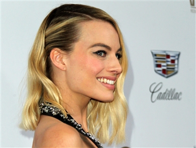 Margot Robbie Poster 3039611