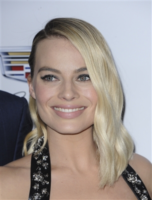 Margot Robbie Poster 3039765