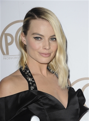 Margot Robbie Poster 3039766