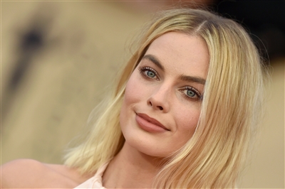 Margot Robbie Poster 3039817
