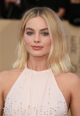 Margot Robbie Poster 3039845