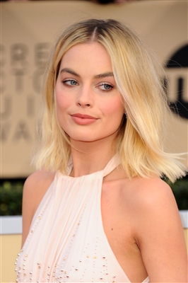 Margot Robbie Poster 3039860