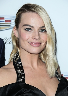 Margot Robbie Poster 3039878